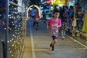 BIB: 8727, 1624
                            <button type="button" onclick="openModal(24676368)" class="btn btn-primary btn-sm float-right btn-popup" data-toggle="modal" data-target=".modal-high-quality">
                        <i class="fas fa-shopping-cart"></i> Add to Cart
                    </button>
                                            <button type="button" onclick="isThisMe(24676368, true)" class="btn btn-success btn-sm float-right btn-popup btn-isme hidden" data-toggle="tooltip" data-placement="bottom" title="นี่คือรูปของคุณใช่ไหม คลิกที่นี่เพื่อเอาเข้าอัลบั้ม">
                        <i class="fas fa-plus"></i> Add to album
                    </button>
                    <button type="button" onclick="isThisMe(24676368, false)" class="btn btn-warning btn-sm float-right btn-popup btn-isnotme hidden">
                        <i class="fas fa-ban"></i> Remove from album
                    </button>